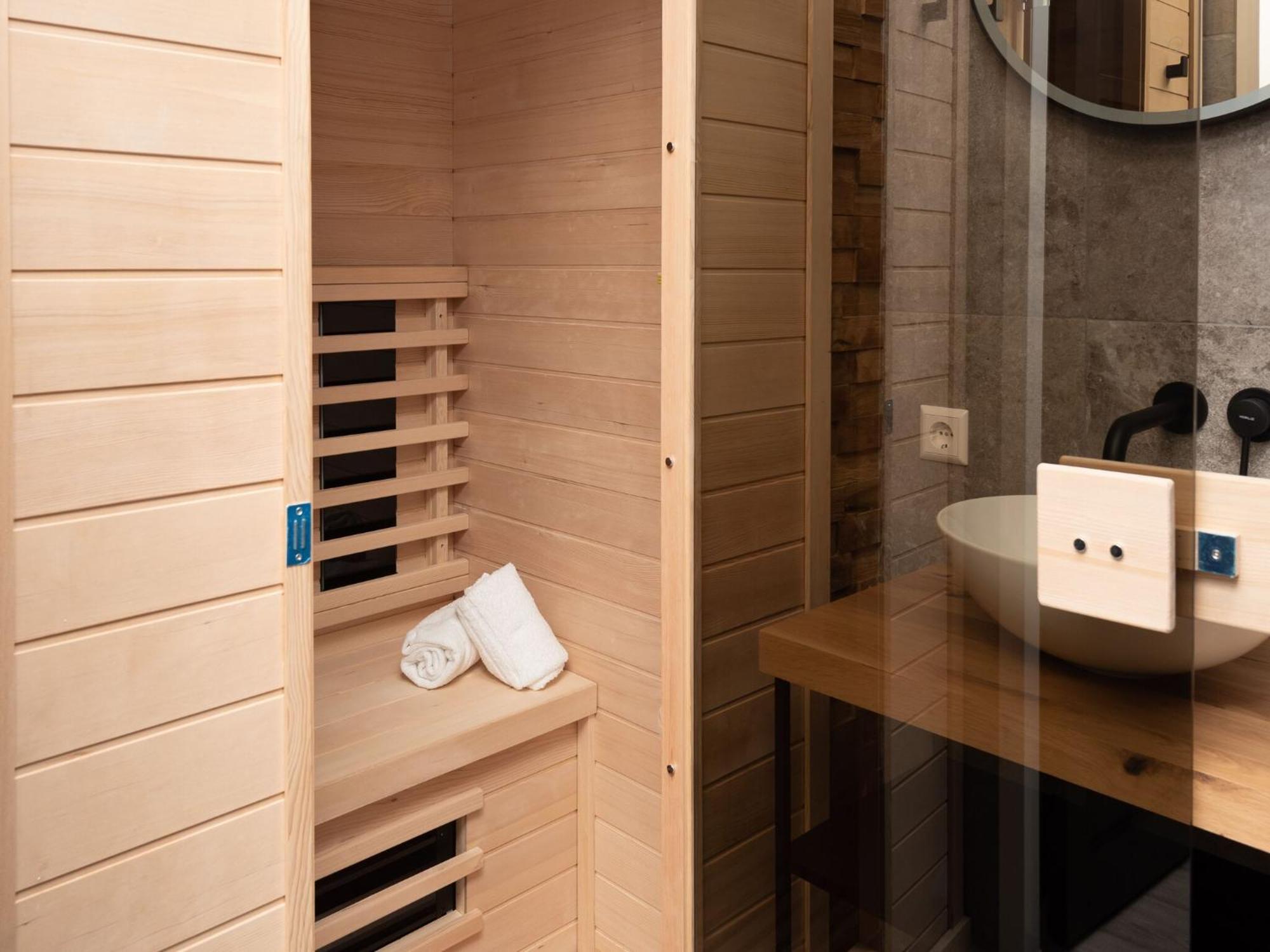 Luxury Apartment In Renesse With Infrared Sauna Esterno foto